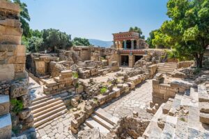 Découvrez Héraklion et le palais de Knossos : voyage au cœur de la Crète antique